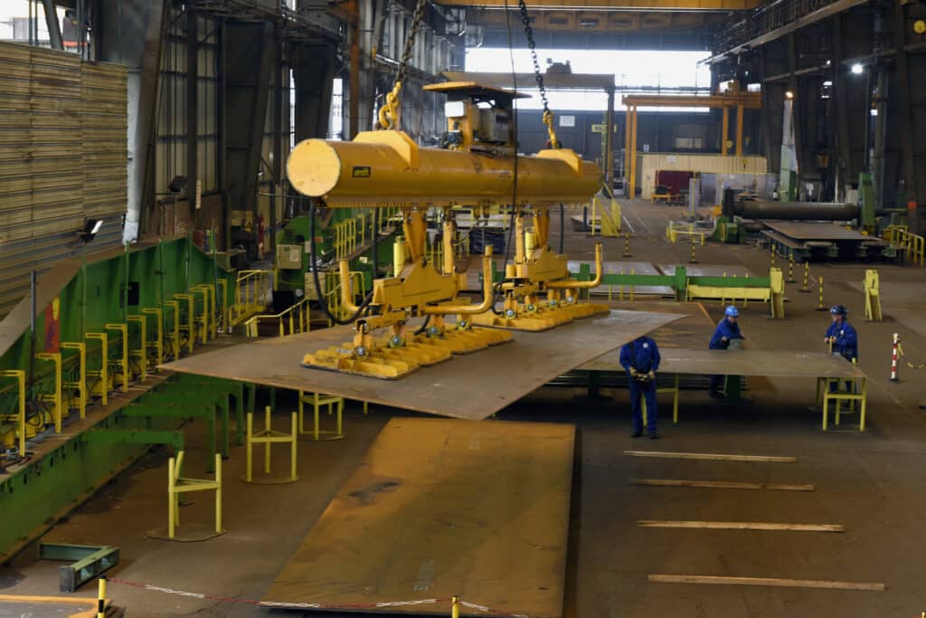 ENTREPOSE_INDUSTRUE_085